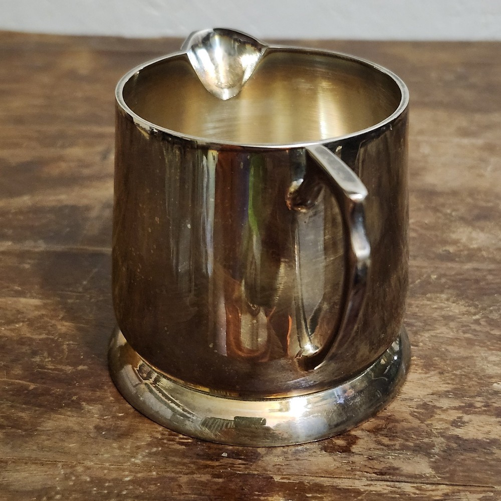Vintage Silverplate Unbranded Short Squatty Pitcher Creamer 3"