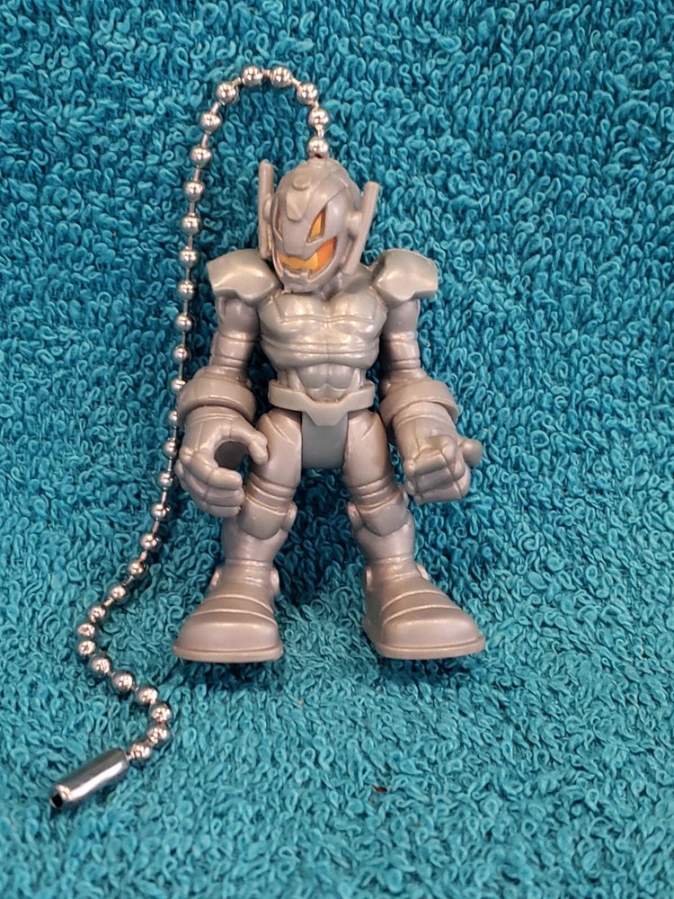 Marvel Super Hero Adventures Ultron Light Pull or Fan Full - Ultron
