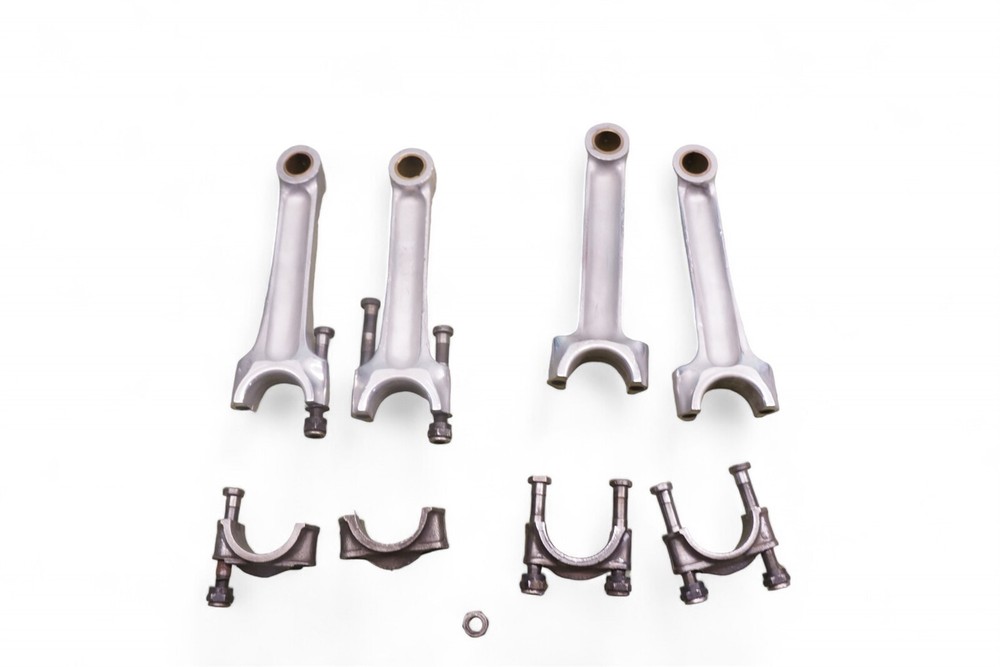 Triumph preunit connecting rods nice 2 pair *2868