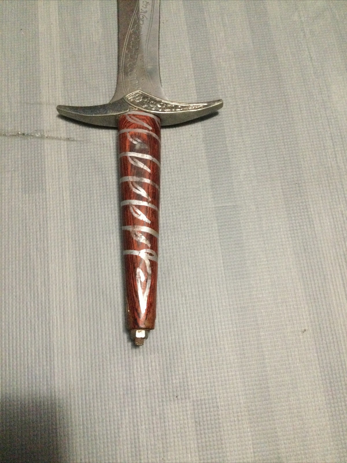 United Cutlery UC1264 & UC2893 The Lord Of The Rings: Sting & Scabbard