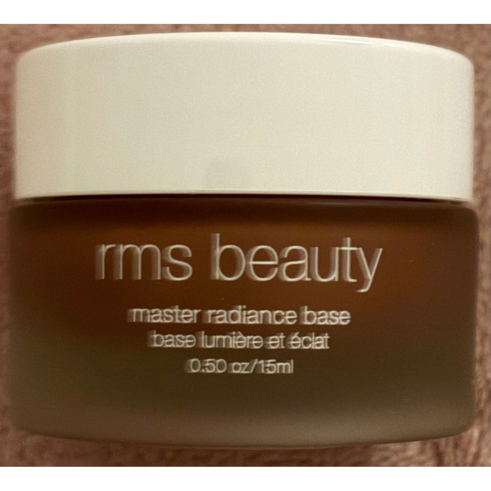 NIB RMS Master Radiance Base Deep In Radiance