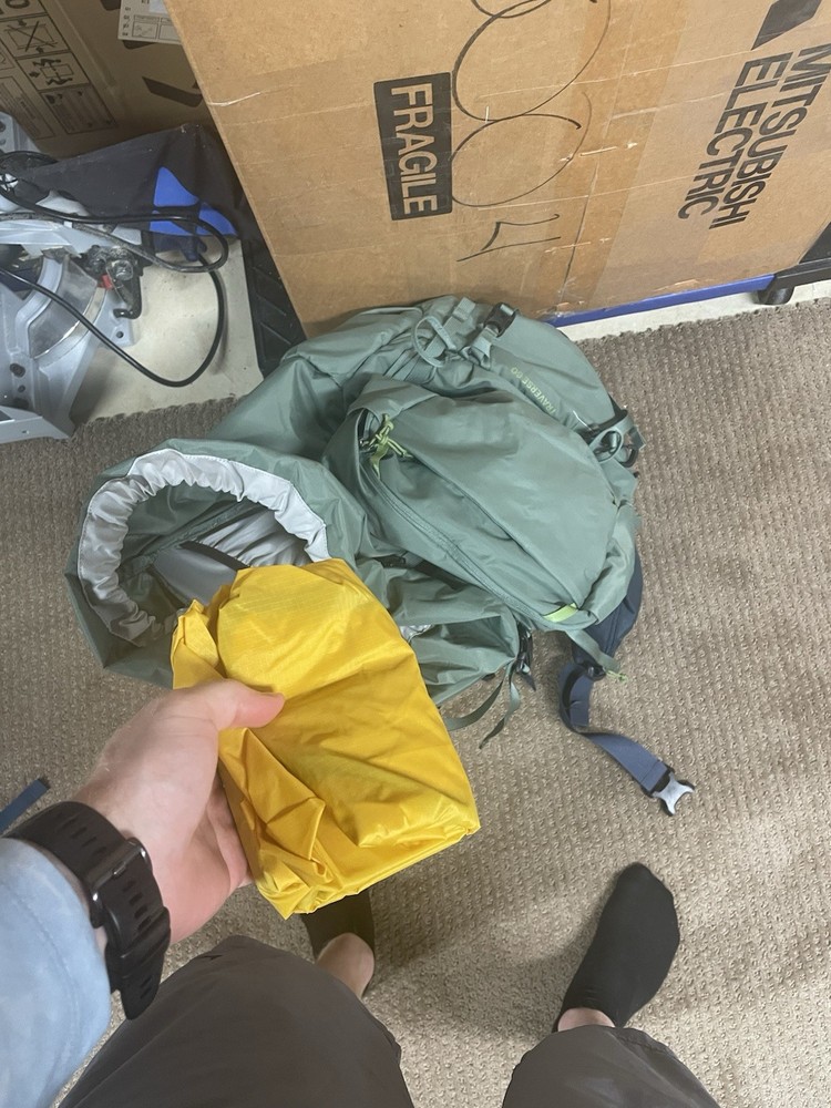 Rei Traverse 60