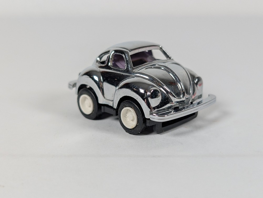 UNTESTED Vintage 80s Volkswagen Beetle Bug Mini Clock Watch Chrome 2" Novelty