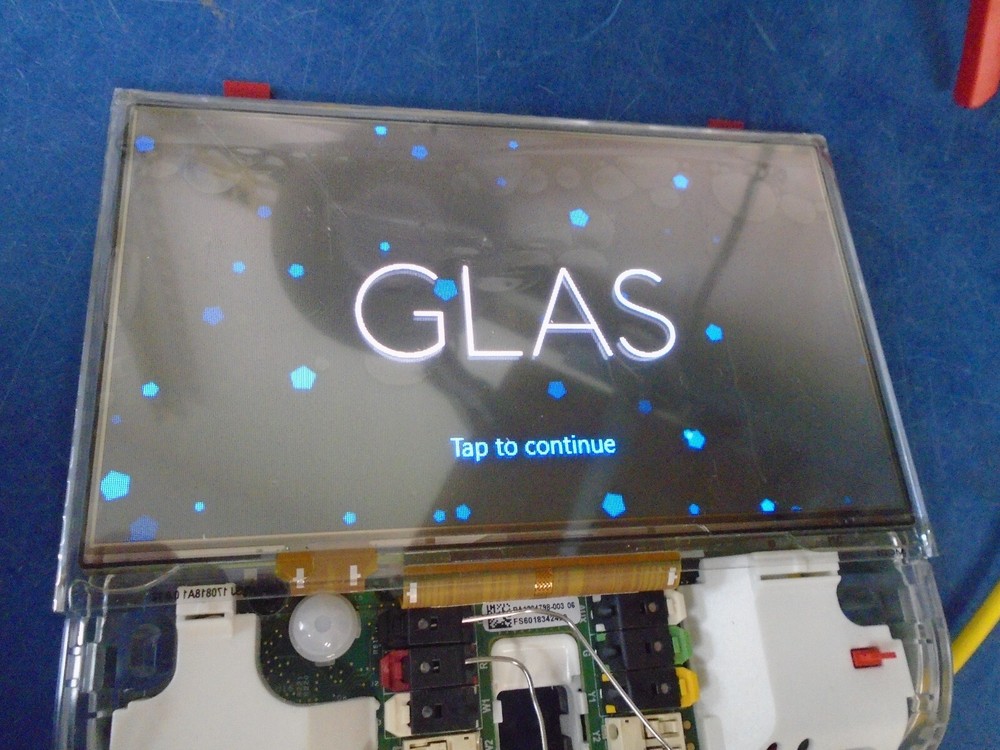 Johnson Controls GLAS Si02 Smart Touch-Screen Wi-Fi Thermostat