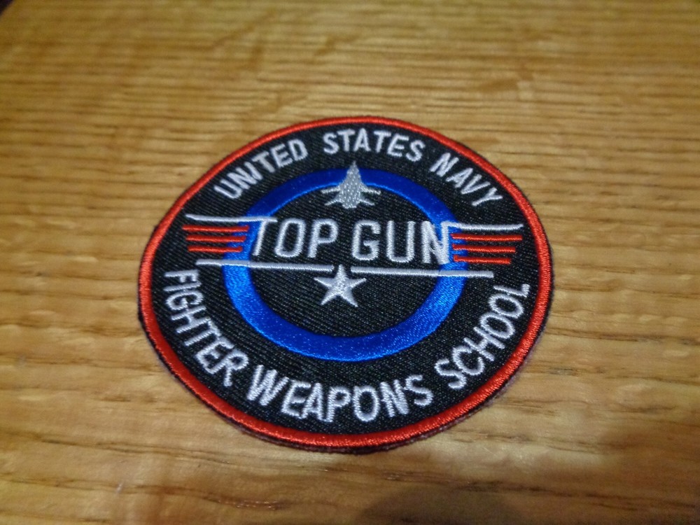 Top Gun Fighter Weapons School US NAVY shoulder patch round