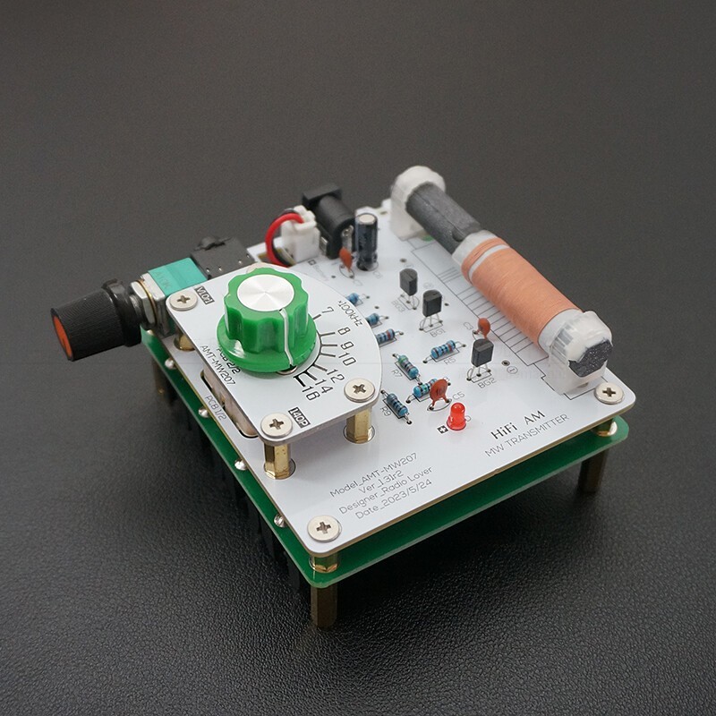 525-1605KHz AM Transmitter MW Transmitter AMT-MW207 Finished DIY + Signal Cable