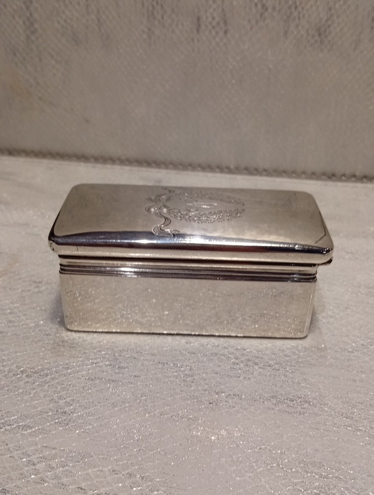 Solid Silver Edwardian Box London 1908 G H James & Co.