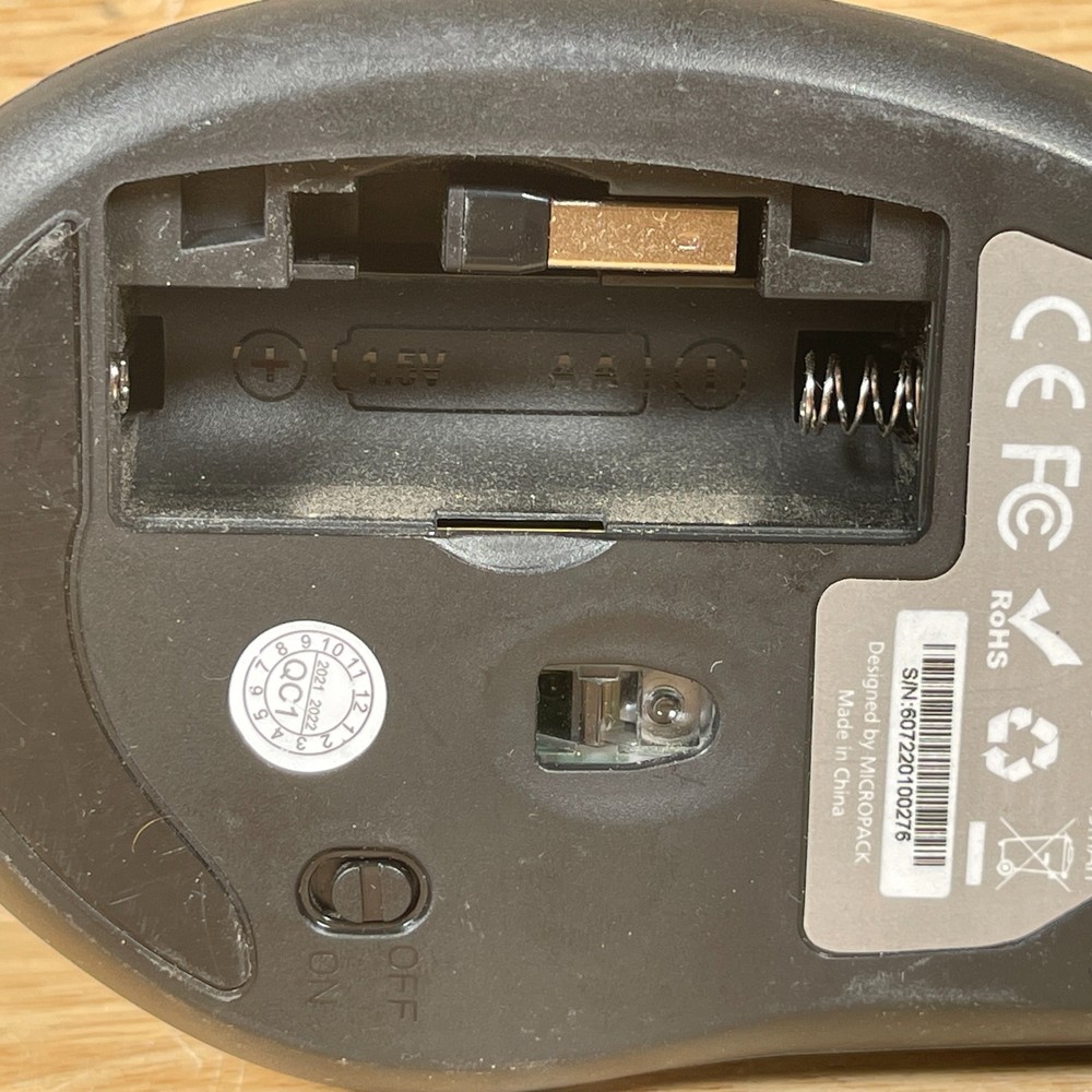 Micropack MP-V01W Gray USB Wireless 6-Buttons Ergonomic Vertical Optical Mouse