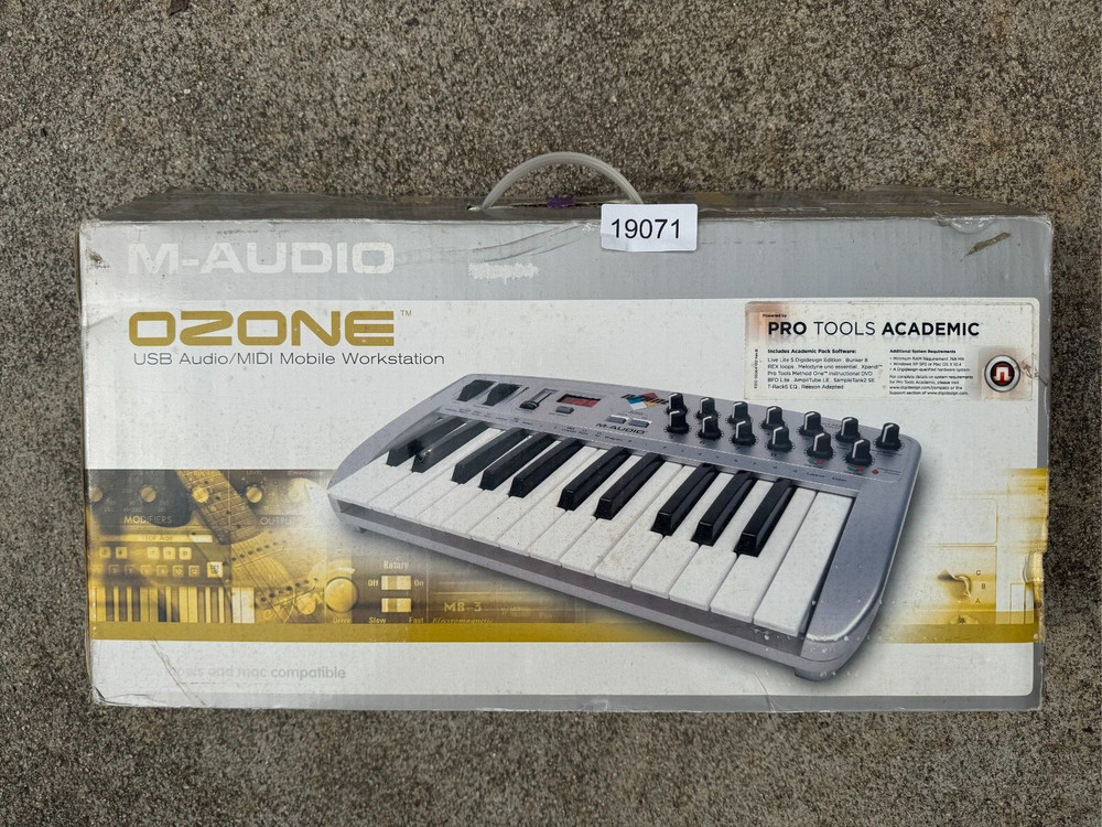 M - Audio OZONE MIDI Keyboard USB Audio MIDI Controller