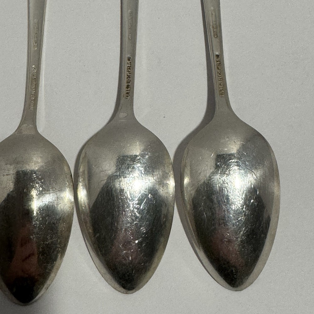 1881 Rogers Oneida Plantation 1948 Silverplate Teaspoons Set of 8 Flatware