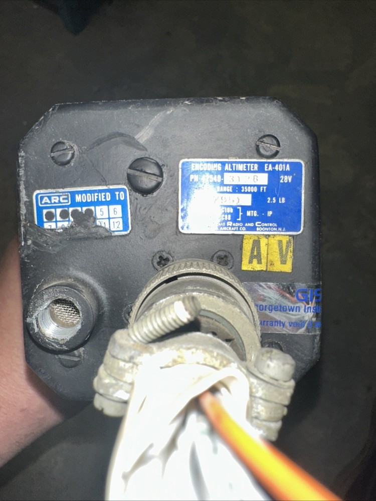 ARC EA-401A ENCODING ALTIMETER 42540-6128