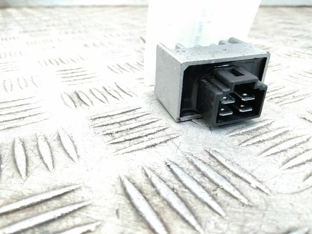 2014 PEUGEOT KISBEE 50 RECTIFIER REGULATOR