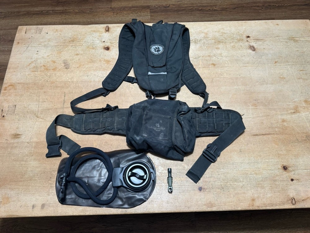 Wolfpack Gear Wildland Firefighter Hydration Pack with new Bite Valve (L)