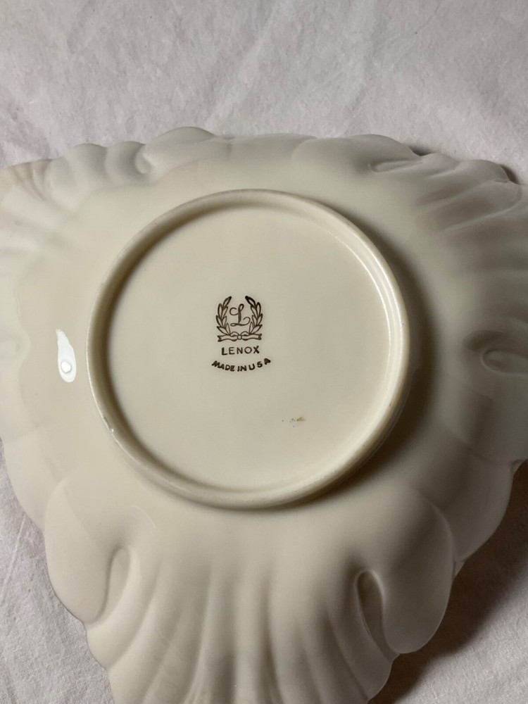 Lenox Triad candy dish decorative design gold trim