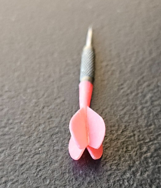 MINI DART. RED PLASTIC FIN. METAL TIP. 2 INCH
