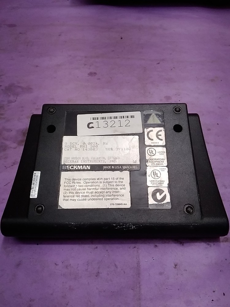 BECKMAN MODEL 300 PH METER 143803