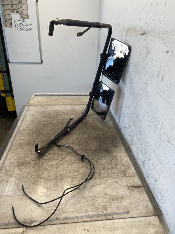 2007 Freightliner FS65 Mirror (613-15232)