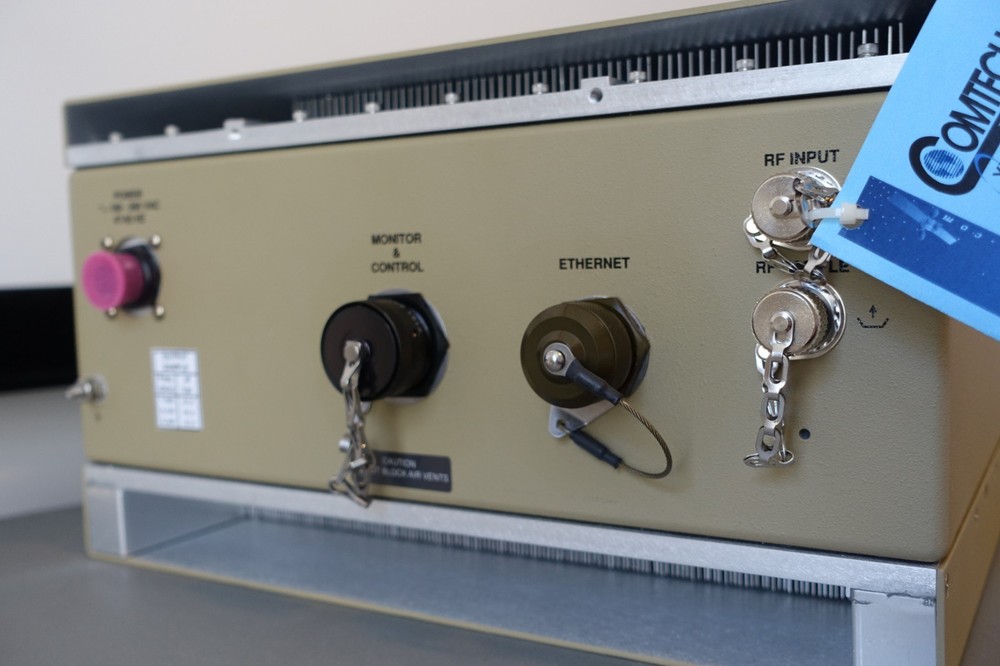 Comtech Xicom XTSLIN-200X – 200W X-Band GaN Solid State Power Amplifier (SSPA)