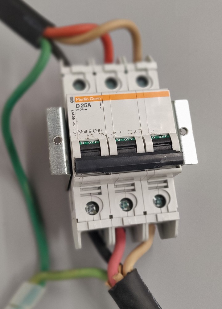 Cryomech CP970 Helium Compressor CP-900 Series Compressor Package, No Spec Plate