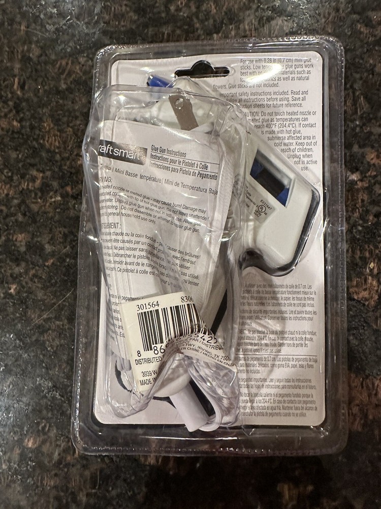 New Craft Smart, Mini Glue Gun, Protected Nozzle, High Temp, White