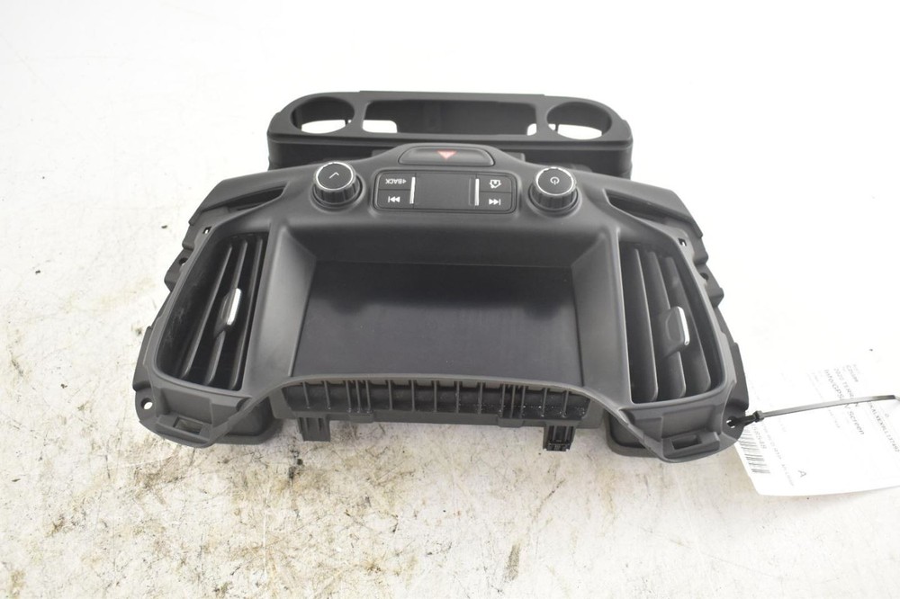 2020 GMC Terrain Control Panel Screen 8 Used, Reprogramming Needed