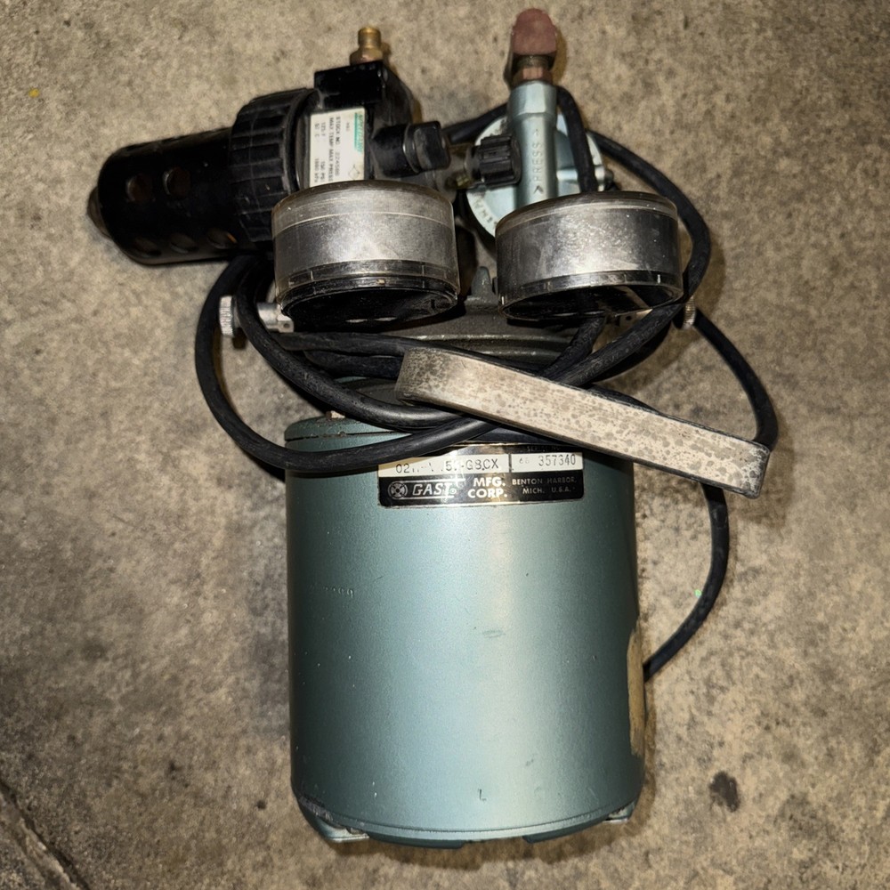 Gast/G8CX/357340- Vacuum Pump