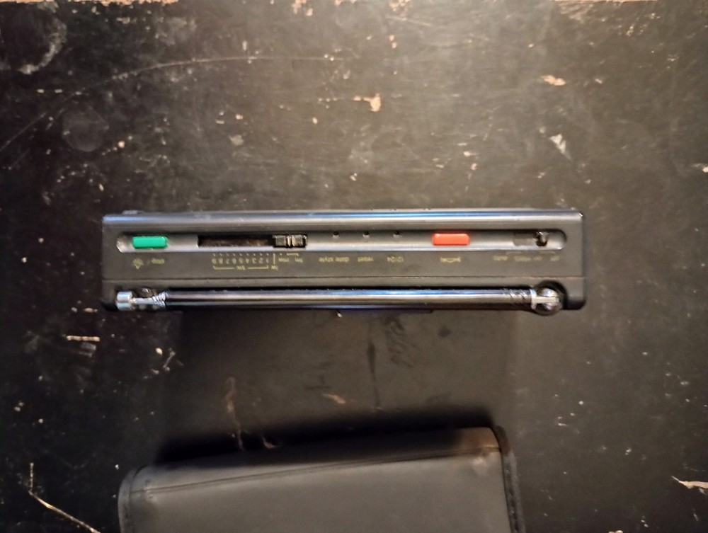 GRUNDIG Traveller III World Receiver