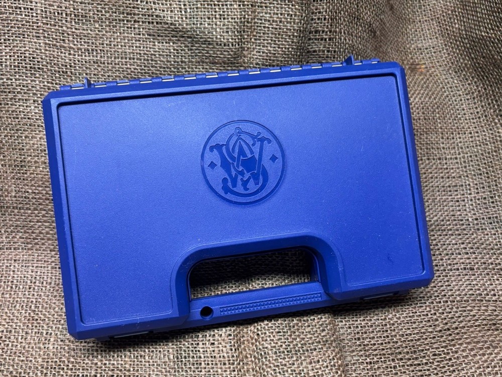 S&W Model 60 .357 Revolver Box / 66F