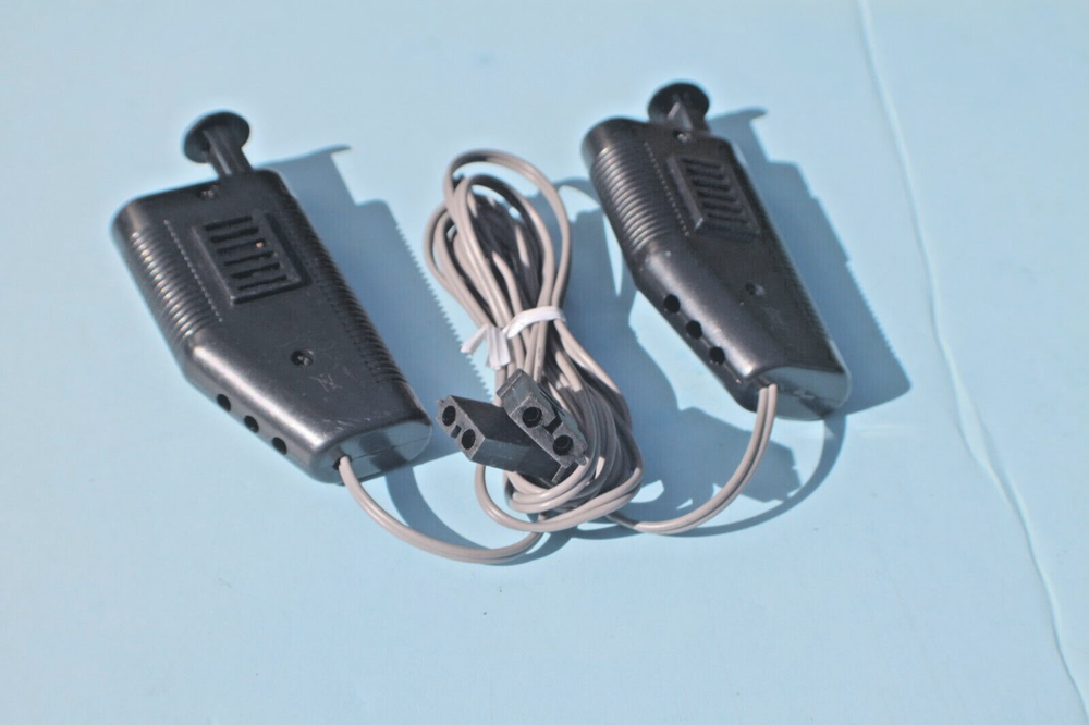 UNBRANDED - SLOT CAR CONTROLLERS - TESTED