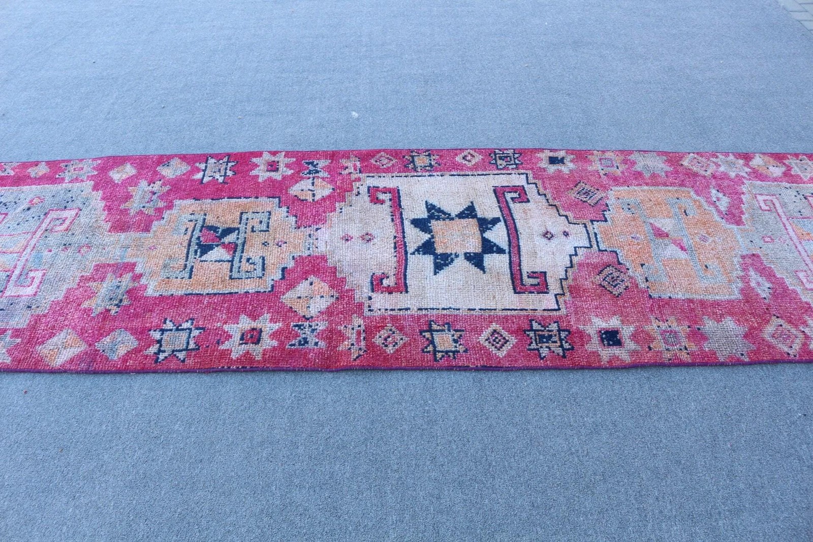 Turkish Rug, Runner 2,9x10,7 ft Rug, Herki Red Animal Print Rug