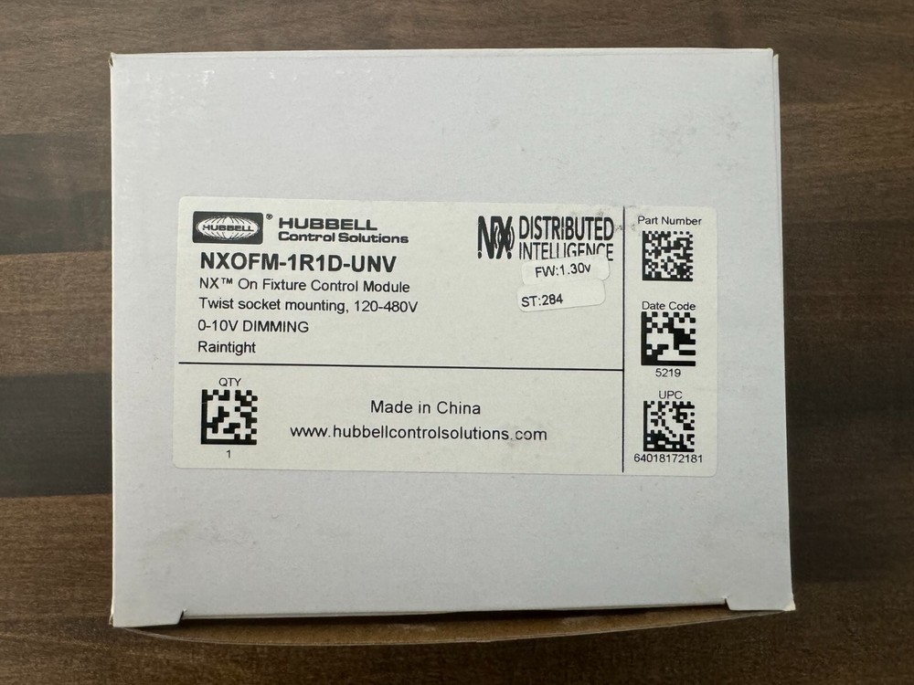 HUBBELL CONTROLS: NXOFM-1R1D-UNV
