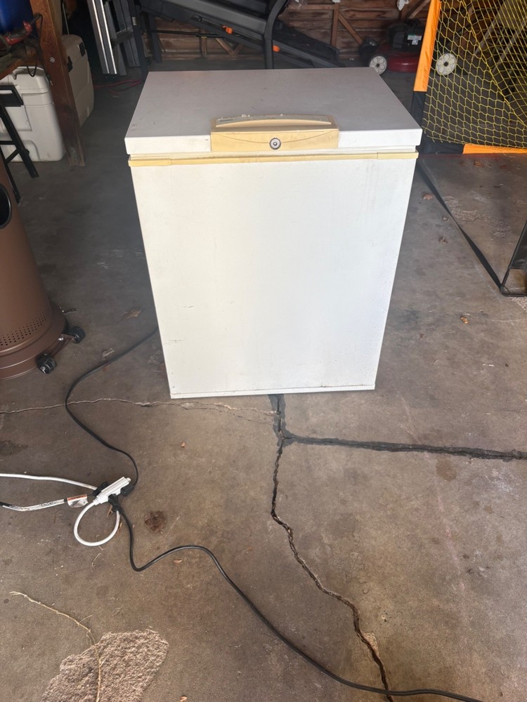 freezer chest