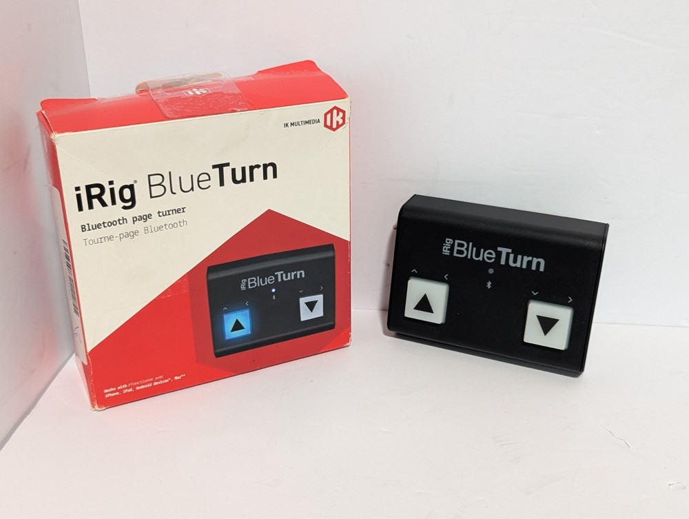 IK Multimedia BlueTurn Wireless PageTurner Footswitch
