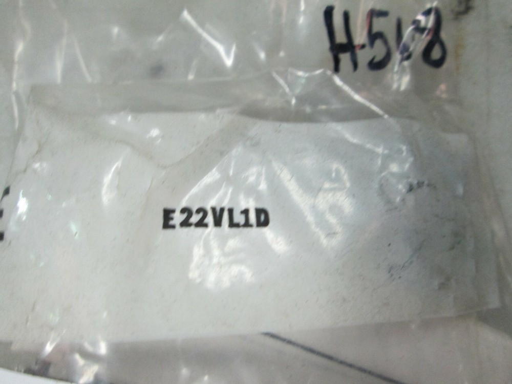 Cutler Hammer Selector Switch E22VL1D Sealed in Bag (NIB)