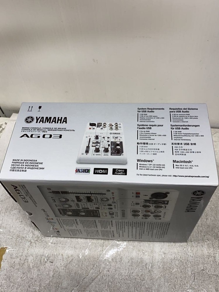 YAMAHA AG03 MIXER Used
