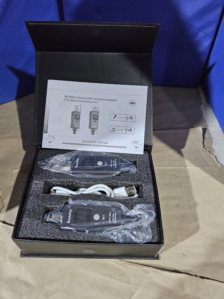 ¥Boeska UHF Microphone Wireless System *AS PICTURED,  OPEN BOX, MISSING 2 Things