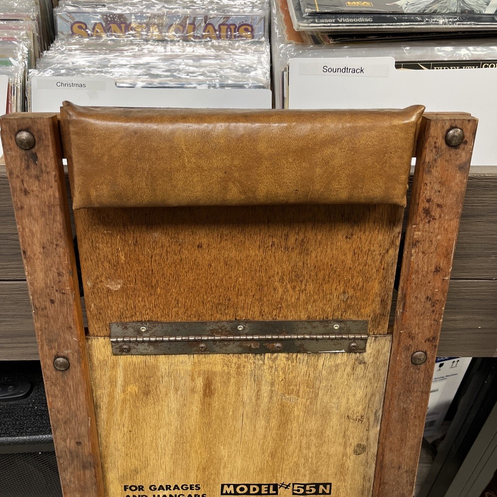 Pioneer Creeper - Model 55N - Adjustable Head Rest