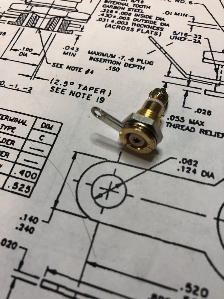 MS90335-4 Gold Plated Electrical Connector