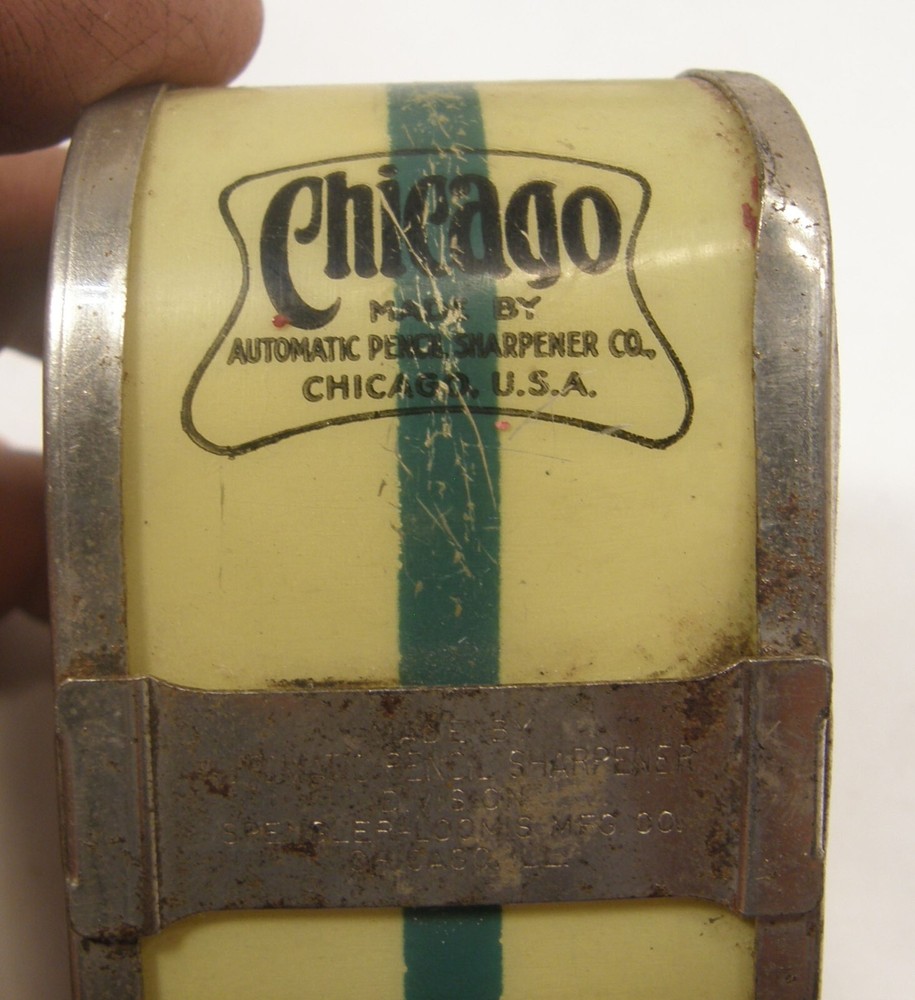 VINTAGE APSCO CHICAGO MODEL AUTOMATIC PENCIL SHARPENER SPENGLER-LOOMIS MFG