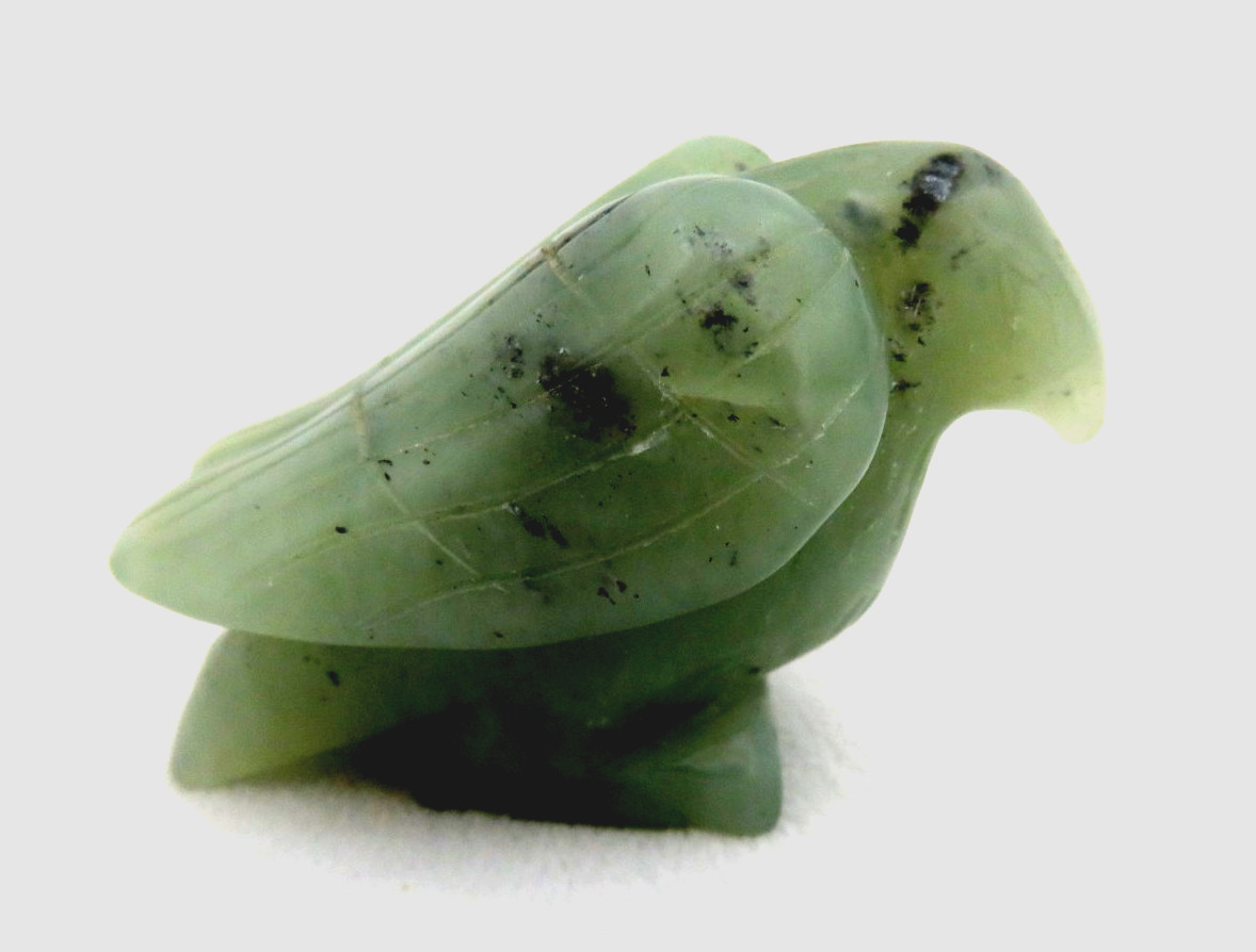 Chinese Natural Green Nephrite Jade Falcon Eagle Bird Figurine
