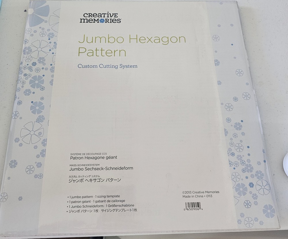 Creative Memories Jumbo Hexagon Pattern with Template