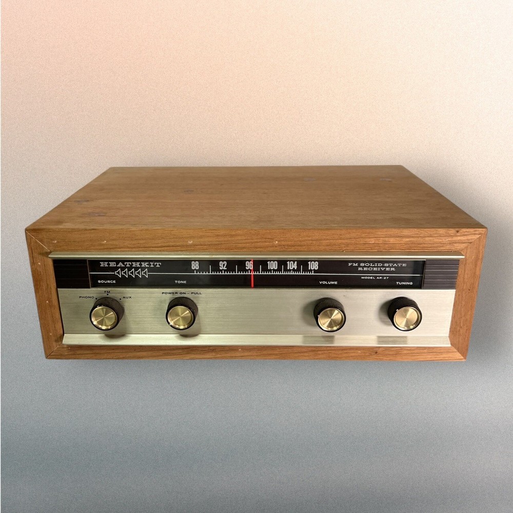 HEATHKIT SOLID-STATE MONO FM RECEIVER MODEL AR-27 Excellent Working Condition.