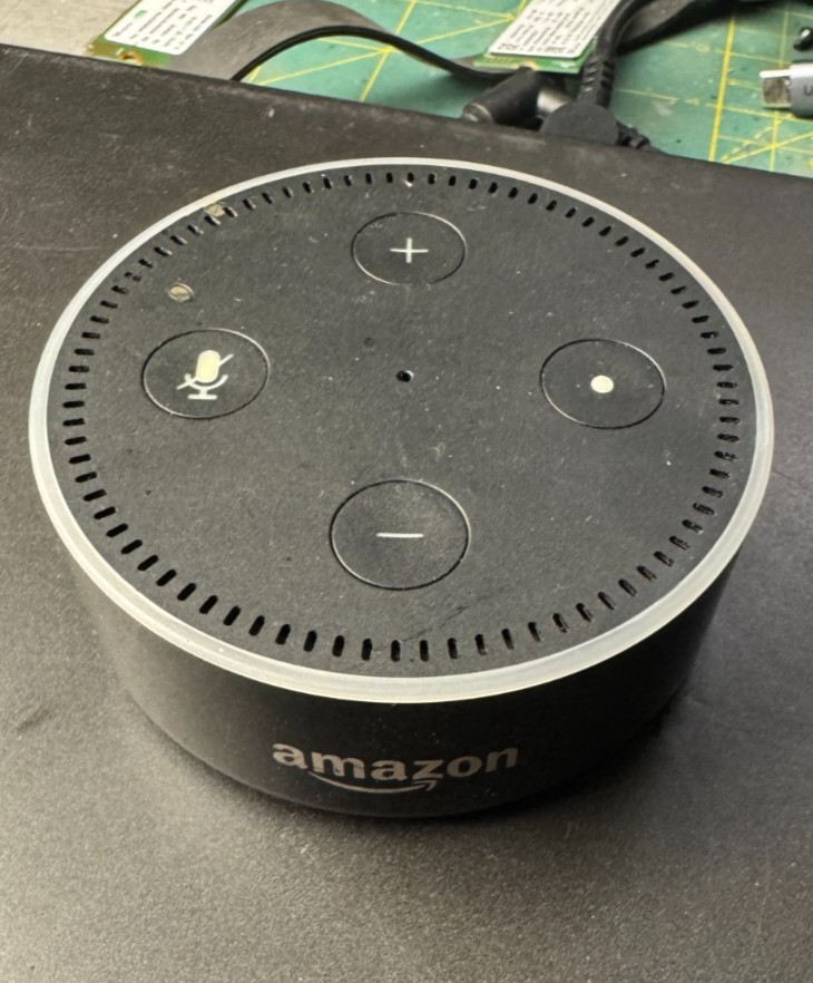 Amazon Echo Dot (2nd Generation) RS02QR Smart Speaker #5133