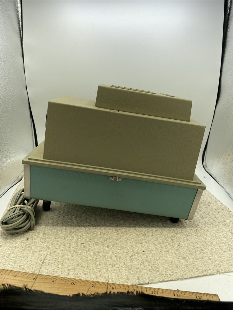 Vintage Argus 500 Electromatic Remote Automatic Slide Projector Needs Bulb