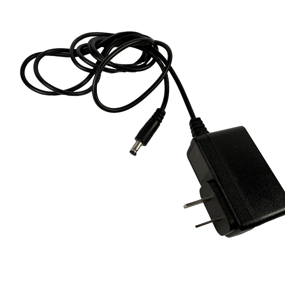 Mooer PE100 Guitar Multi Effects Processor Pedal Digital W/ Adapter Strap Cable