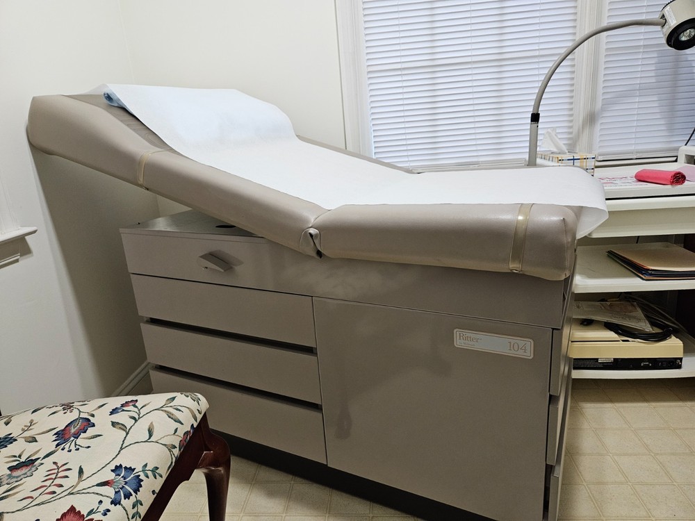 medical exam table stirrups