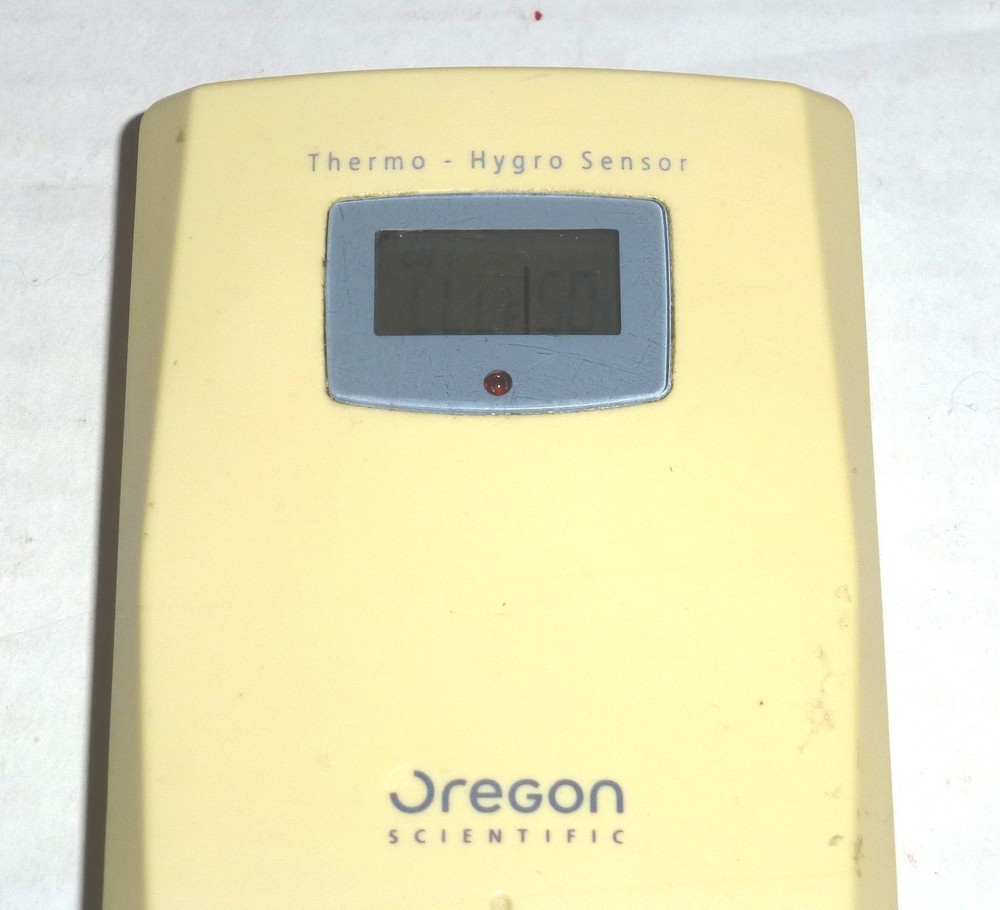 Oregon Scientific THGR122N Wireless Temperature & Humidity Sensor ONLY READ