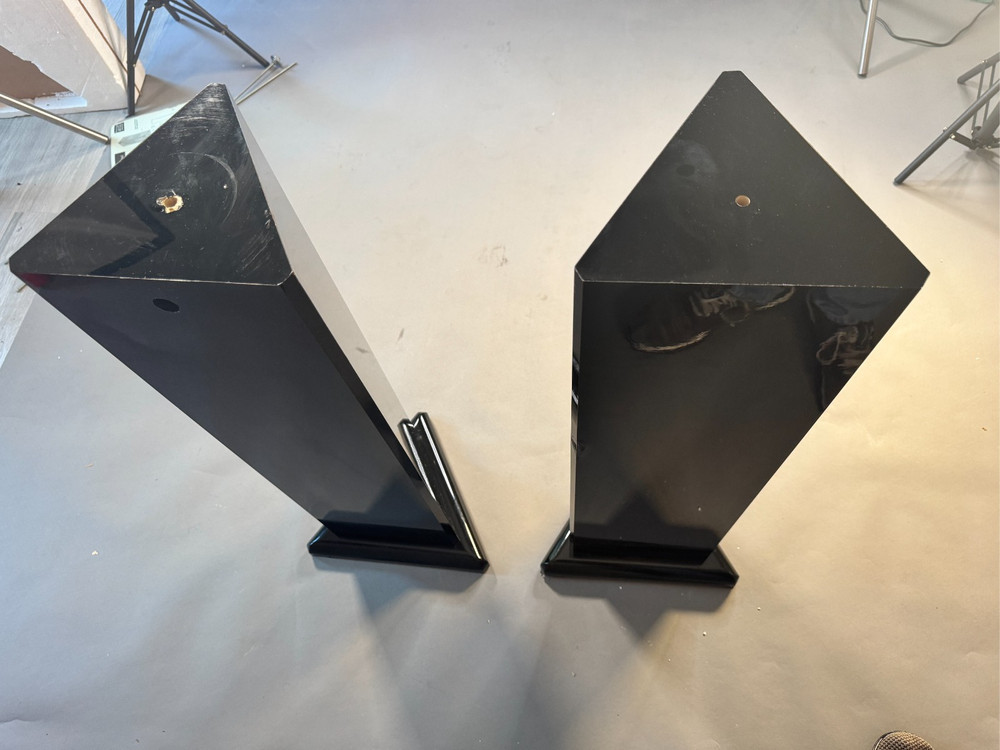 Atlantic Technology 454 PED THX Pedestal Stands