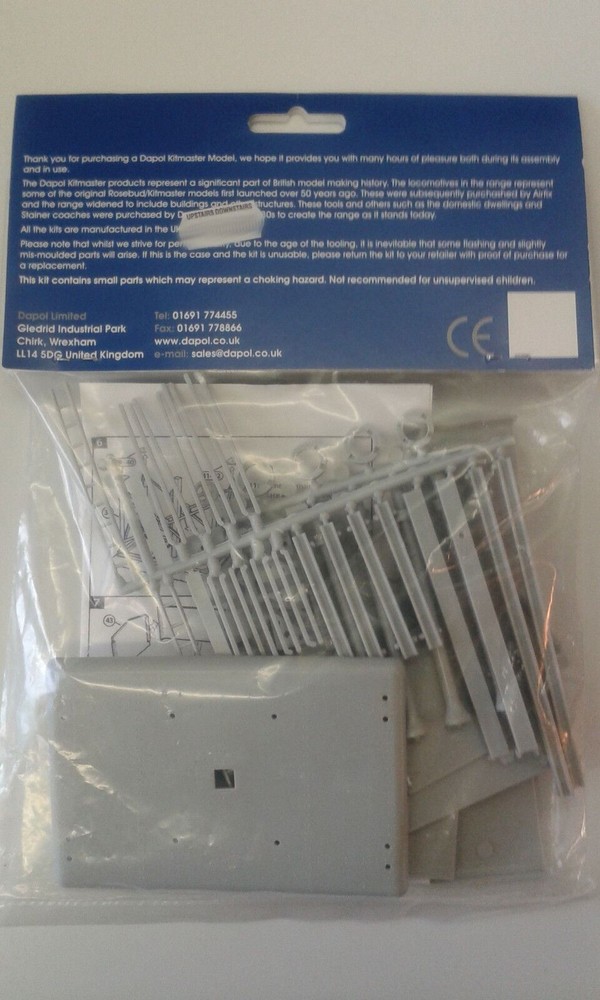 OO Building Trackside Water Tower Dapol Kitmaster C005