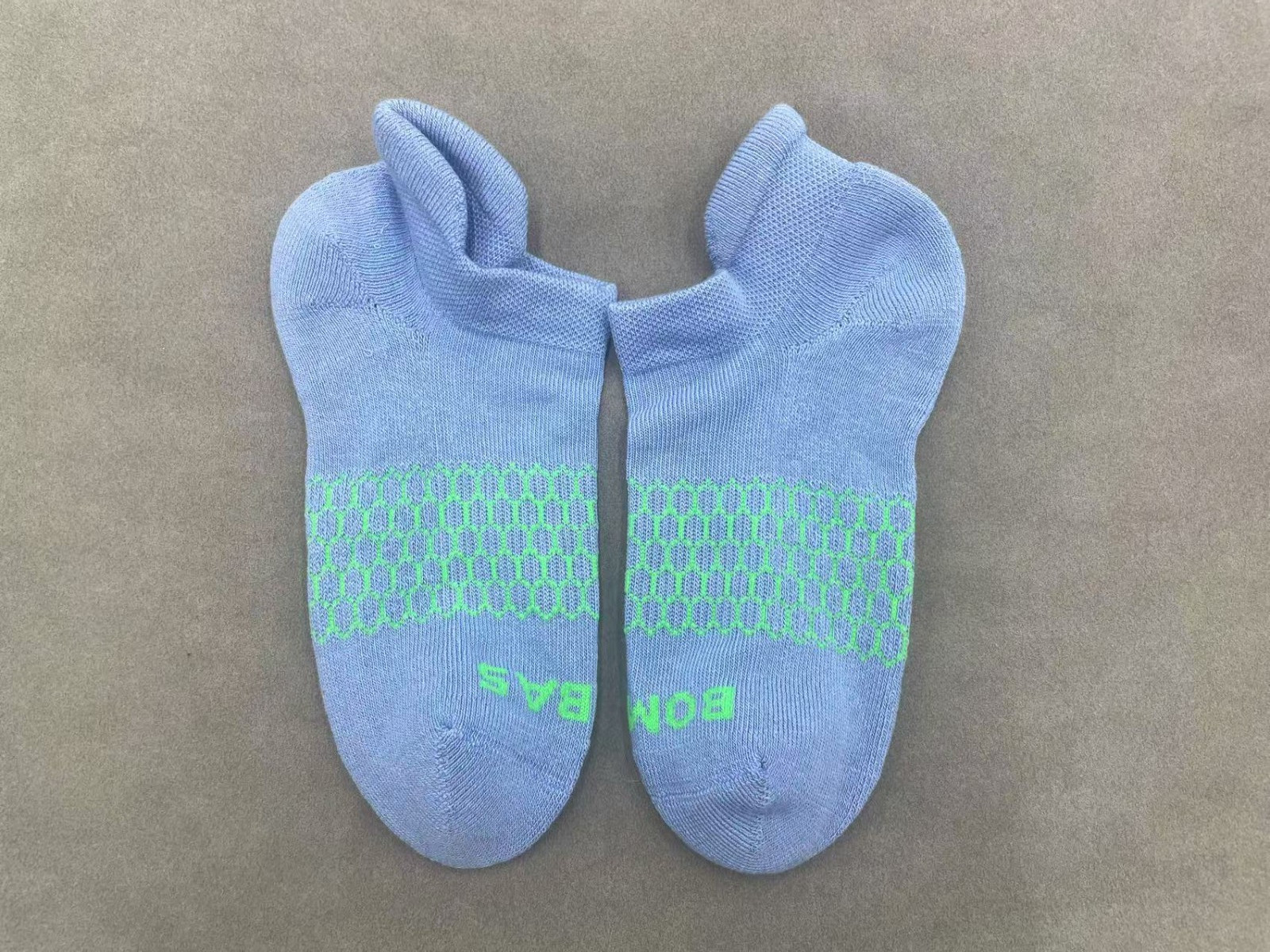 4 Pairs Bombas Women's Solid Honeycomb Ankle Socks Size small 4 Colors